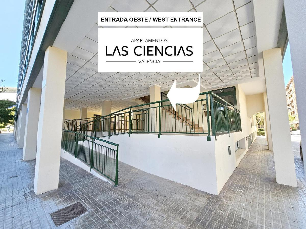 Apartamentos Las Ciencias U Валенсия Екстериор снимка