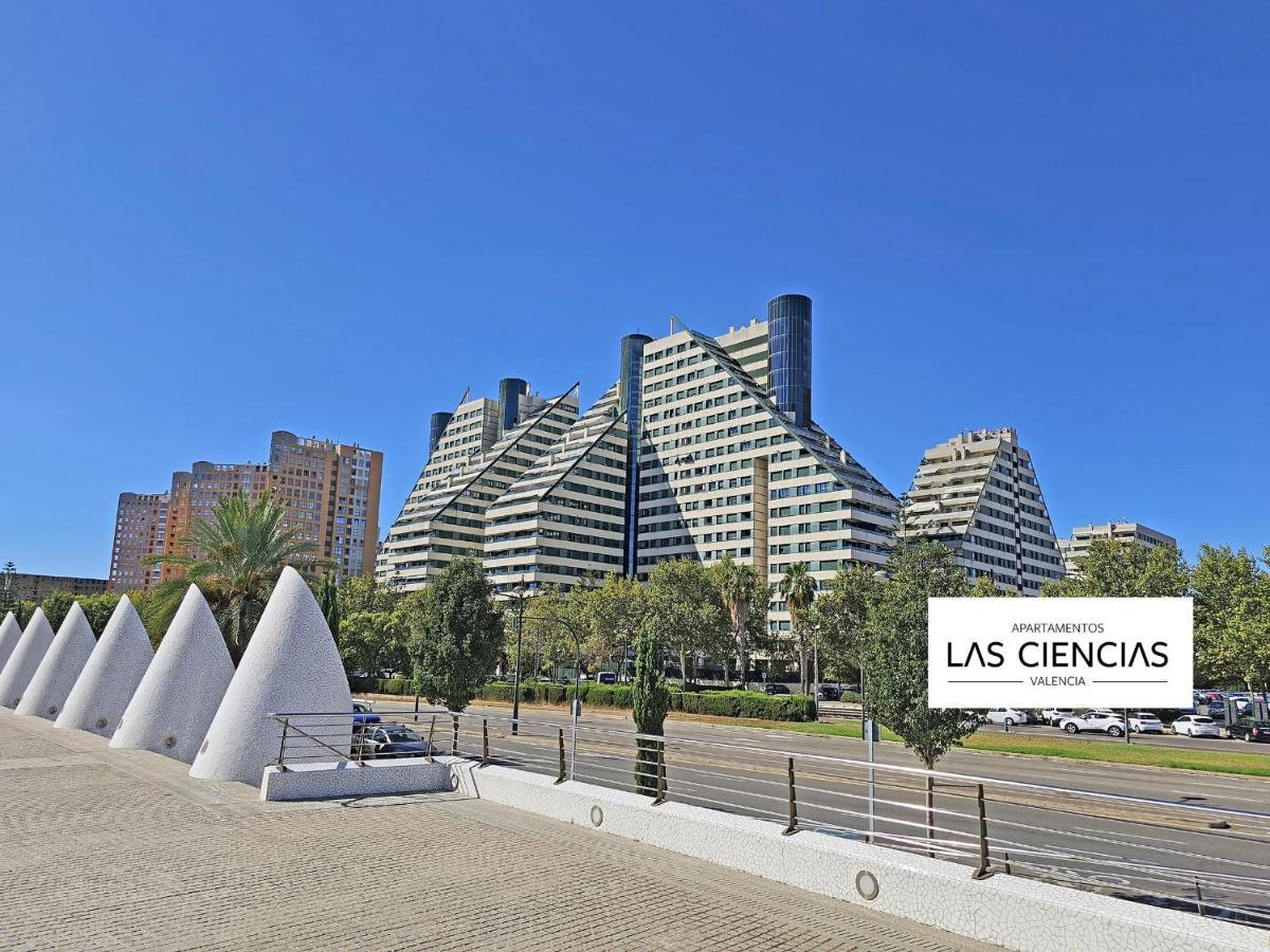 Apartamentos Las Ciencias U Валенсия Екстериор снимка