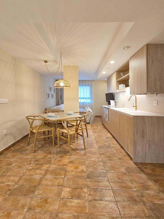 Apartamentos Las Ciencias U Валенсия Екстериор снимка