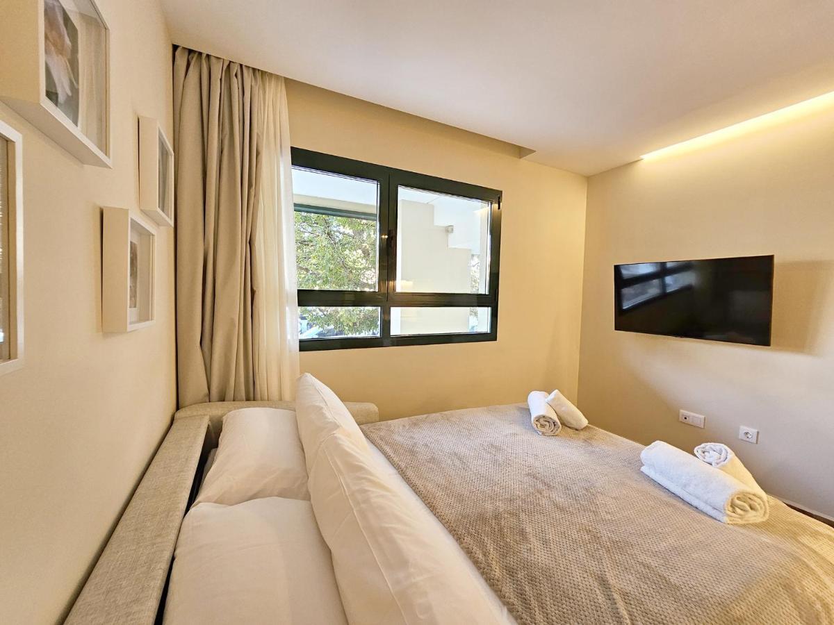 Apartamentos Las Ciencias U Валенсия Екстериор снимка